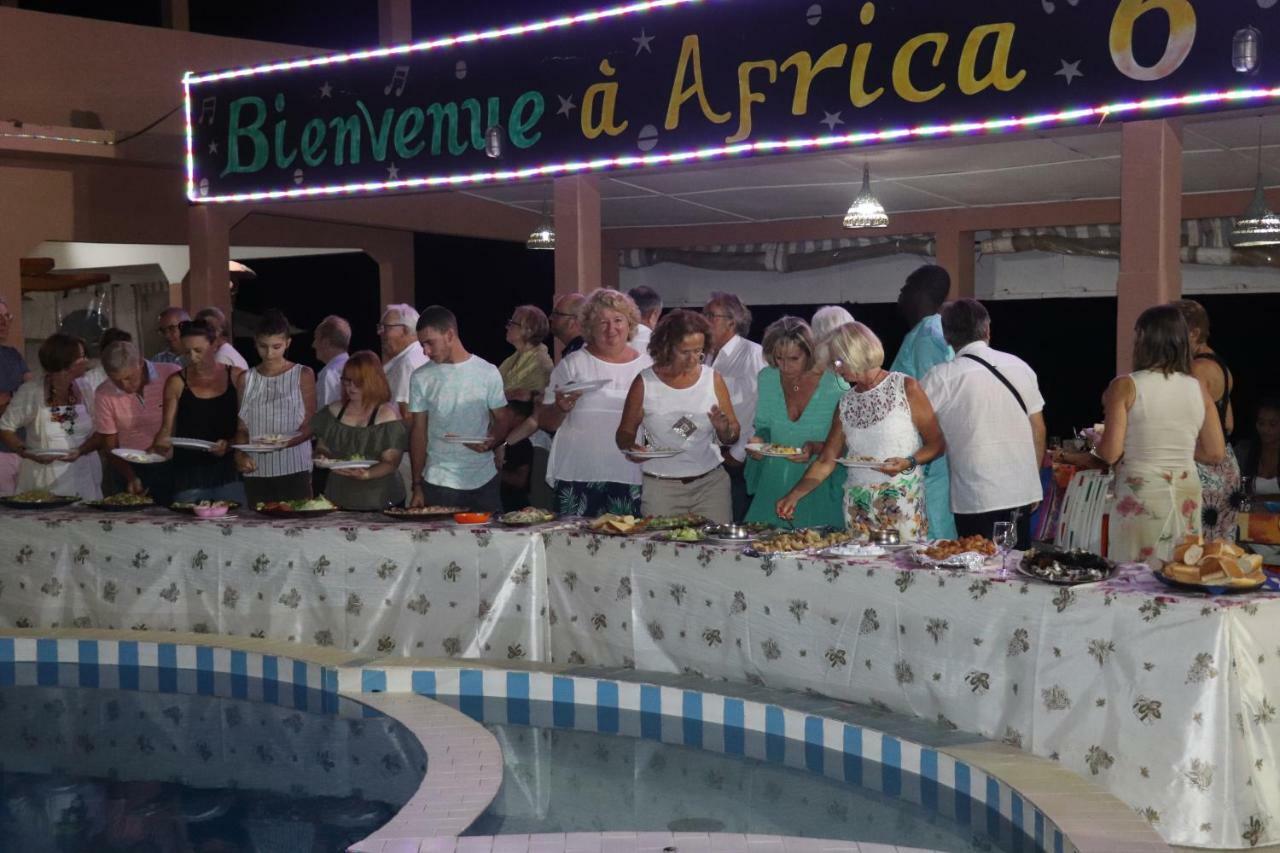 Africa 6 Plage 索蒙 外观 照片